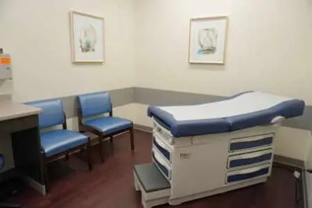 Procedure Room in PromptMed Urgent Care in Grayslake